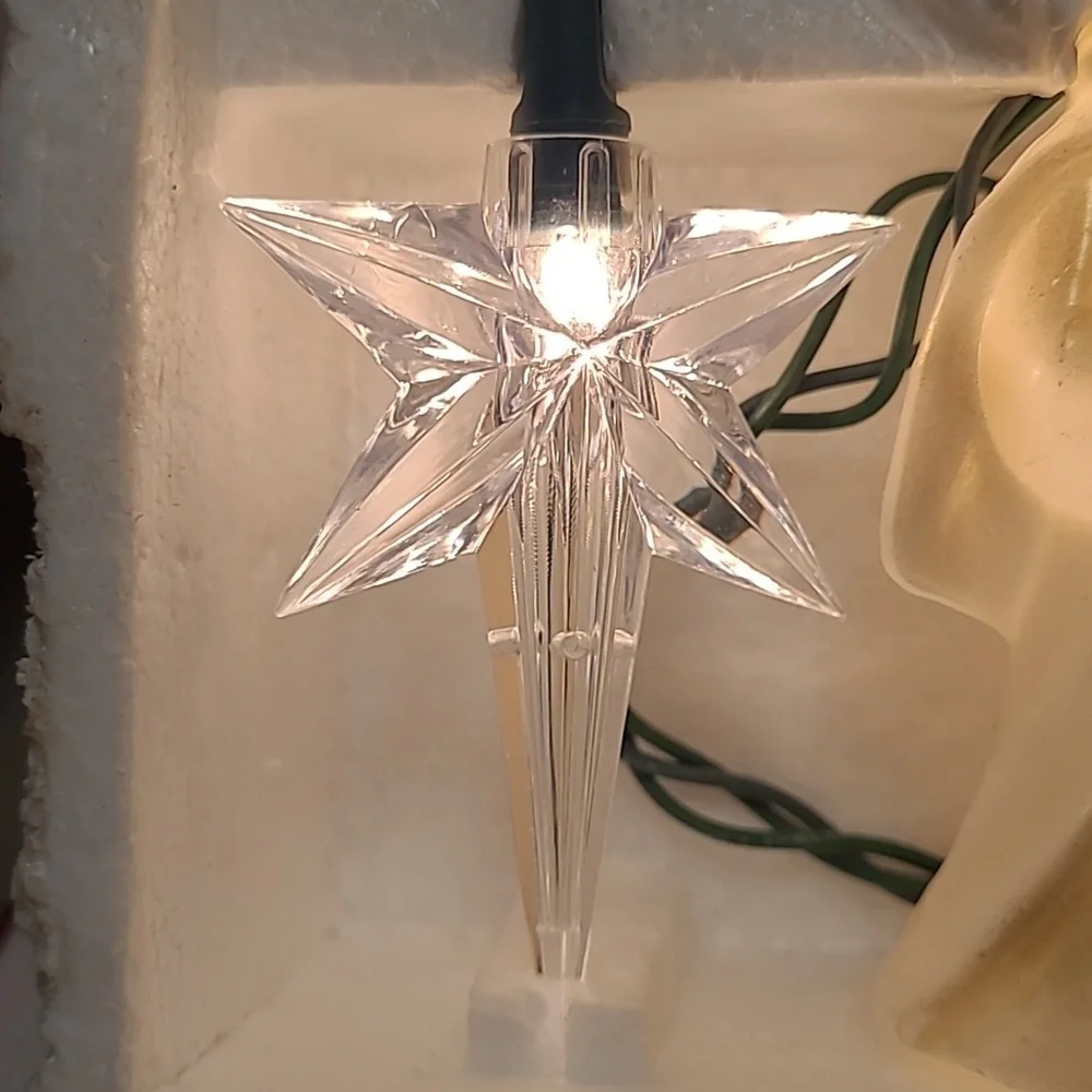 Vintage Christmas Wisemen and Stars Blowmold Light
